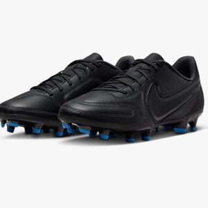 Nike Men's Black and Blue Athletic Cleats